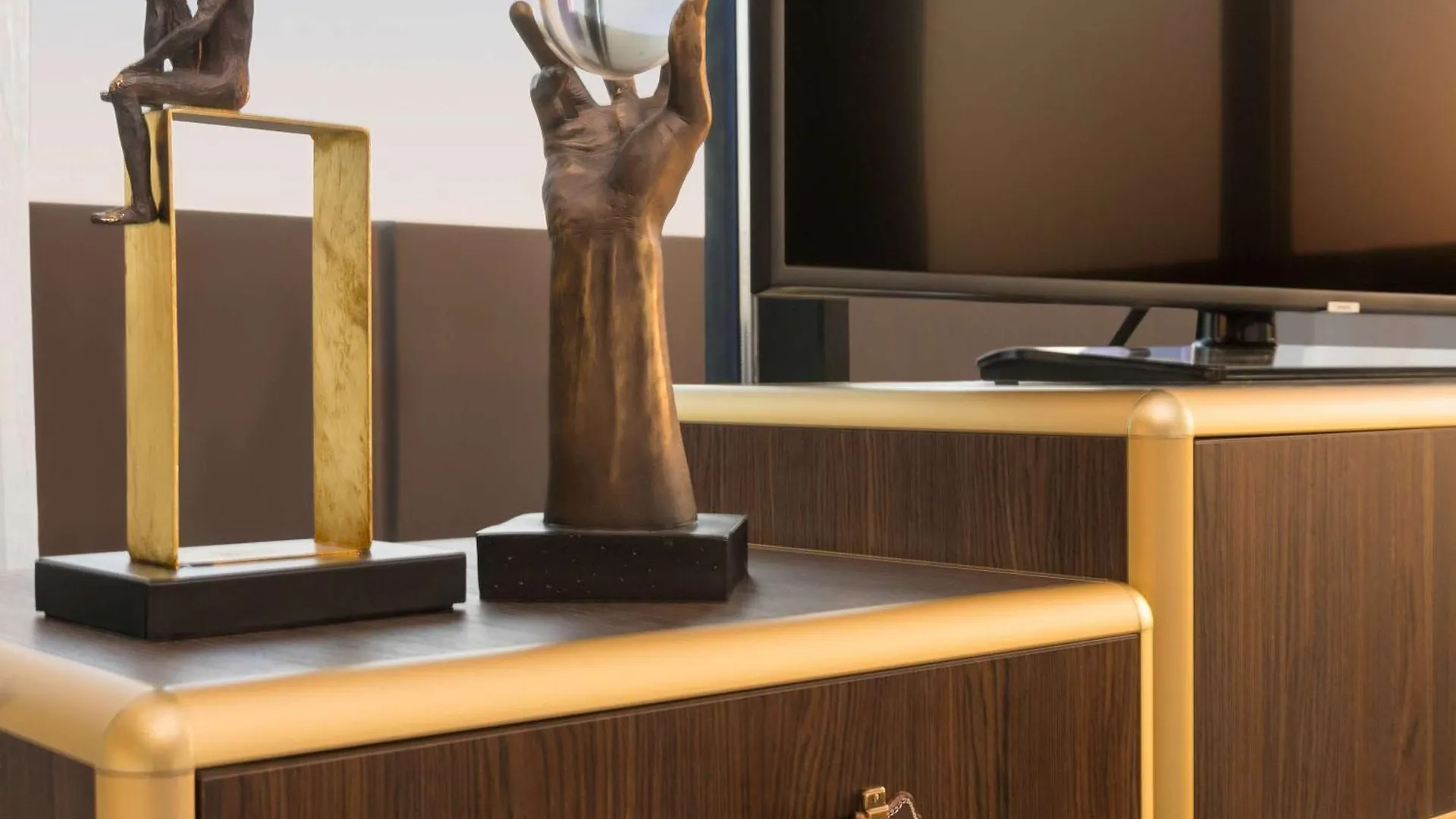 Fairmont Ramla Serviced Residences Rijád 5*,  Szaúd-Arábia